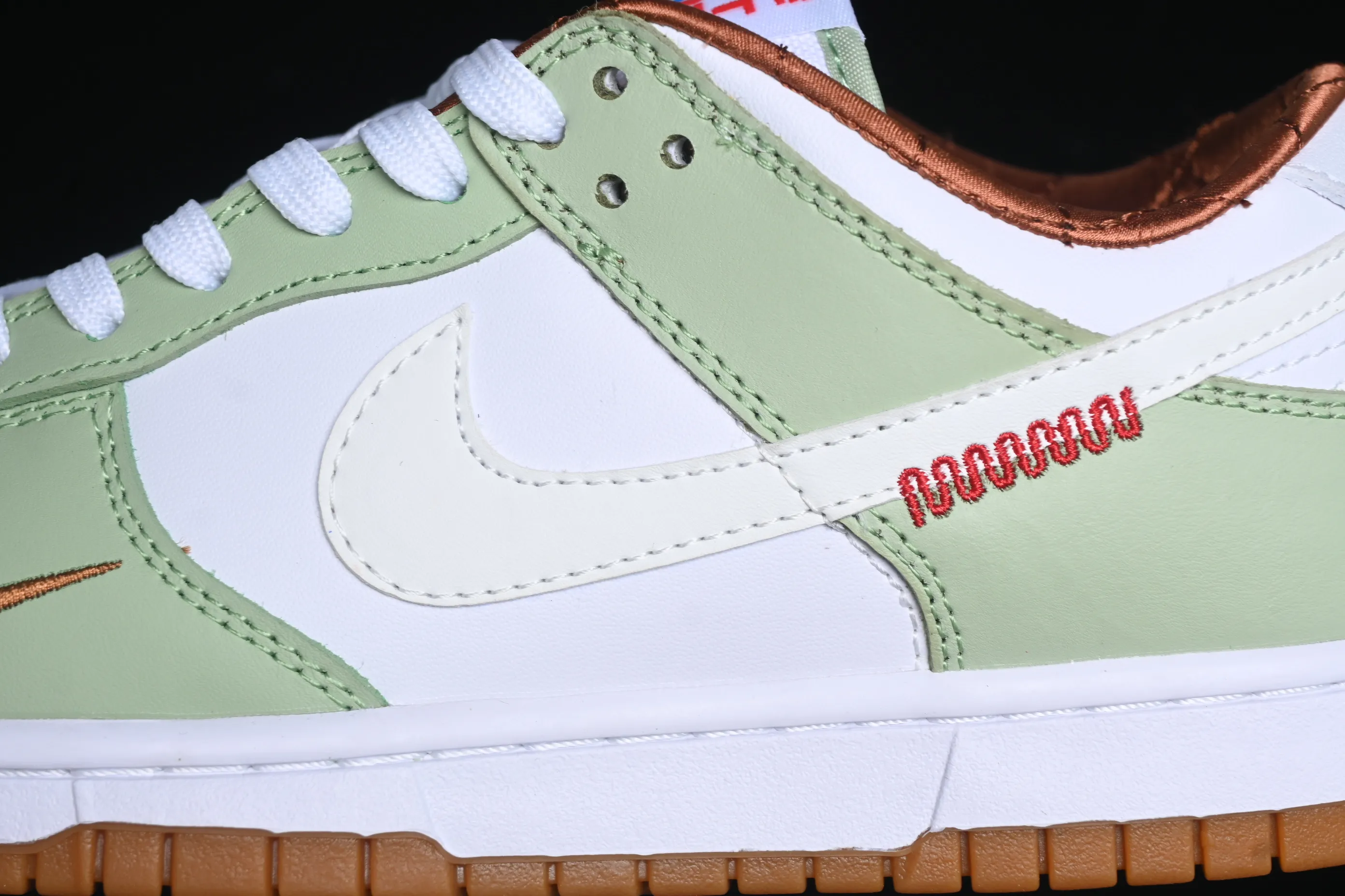 All Categories Nk SB Dunk Series Nk SB Dunk Low Low-top sneakers Nk Dunk Low "Year of the Snake" Year of the Snake theme low-top casual sneakers HV6001-101